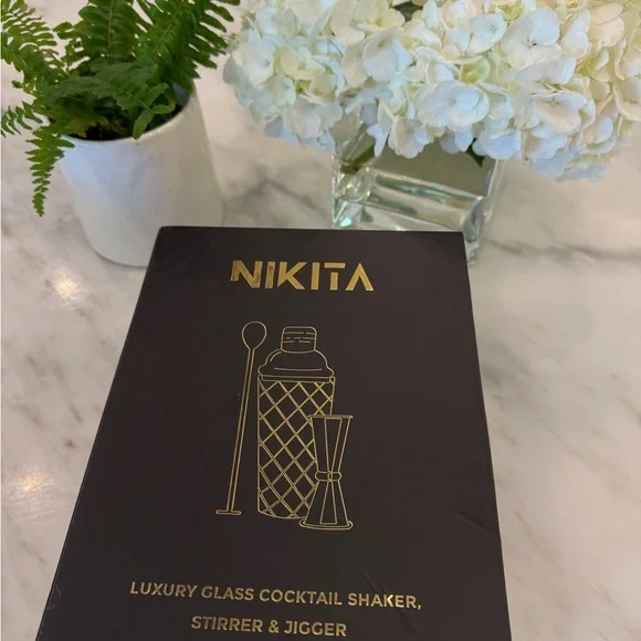 Gold and Clear Crystal Cocktail Shaker Set - Picture 3 of 4